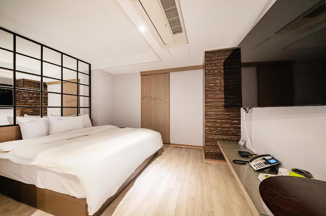 Regency Hotel Seongnam Luaran gambar