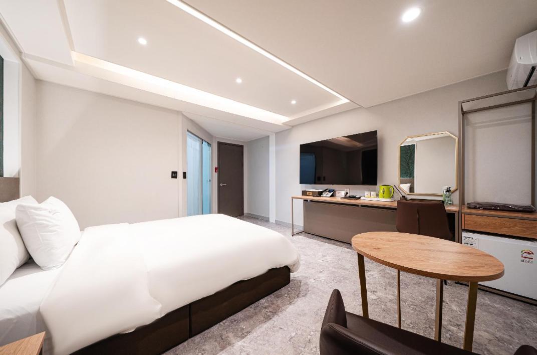 Regency Hotel Seongnam Luaran gambar
