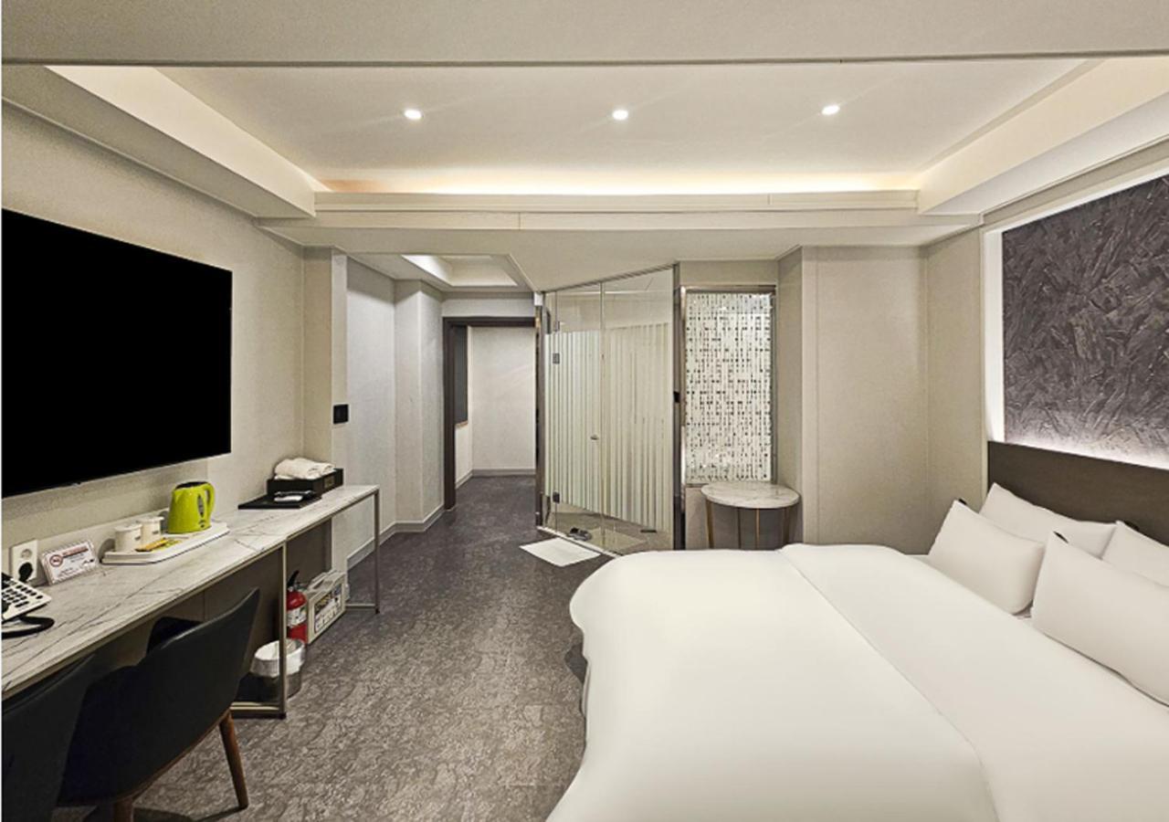 Regency Hotel Seongnam Luaran gambar